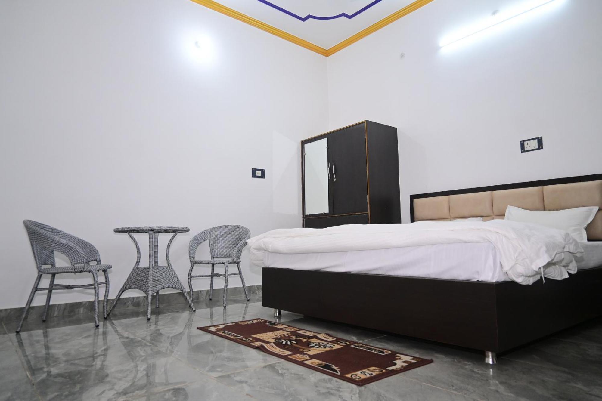 Shri Narayanam Guest House And Home Stay Ayodhya Exterior photo